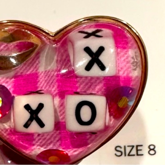 New BETSEY JOHNSON XOX GINGHAM HEART RING - Picture 10 of 11